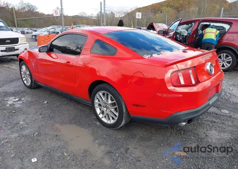 2012 Ford Mustang V6 Premium z USA, uszkodzony, nr VIN 1ZVBP8AM1C5255815